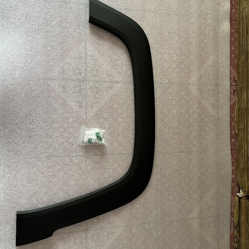 Proširenje obrva kotača od nehrđajućeg čelika za Jeep Renegade – prednje i stražnje, model Freeman, OEM stil