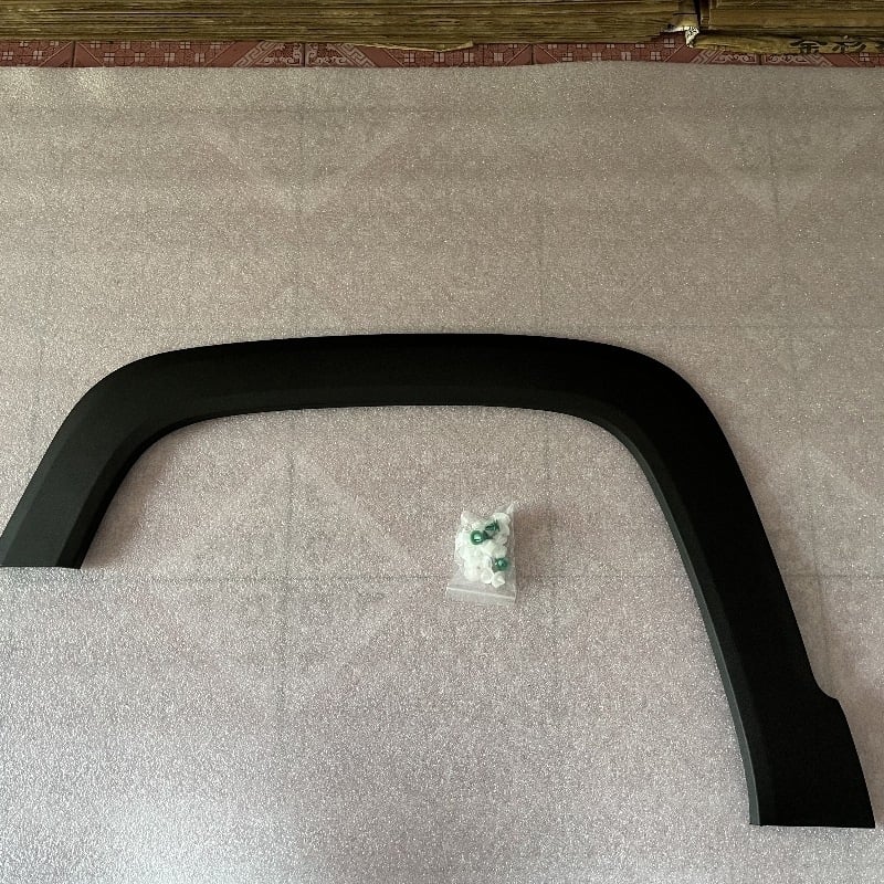 Proširenje obrva kotača od nehrđajućeg čelika za Jeep Renegade – prednje i stražnje, model Freeman, OEM stil