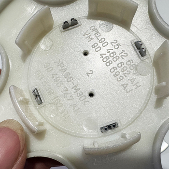 Логото на централната капачка на Opel колело - пластмаса, без персонализация, произход Гуандун, за модели Opel