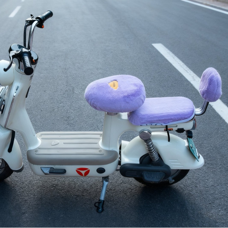 Jastuk za sjedalo električnog vozila, trodijelni set, plišasti topli velur, zimski uvjeti, ispis logotipa