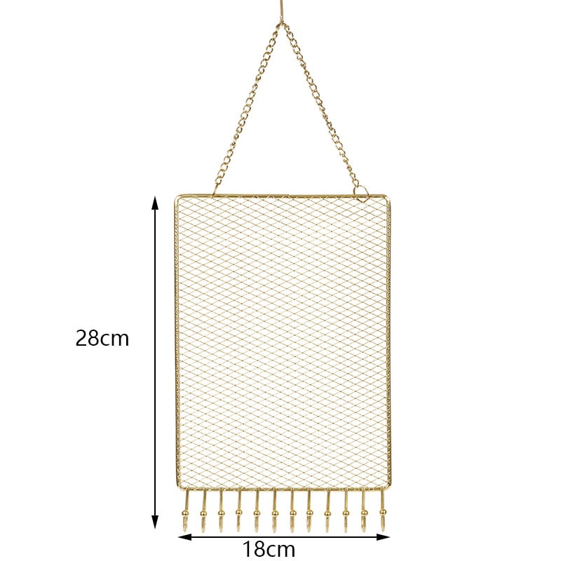 Ehete stend – metallkonstruktsioon; kuju: võrk-akna tüüpi kinnitatud konksuga; üks tasand; raua kunstiteos; kõrge kvaliteediga stiil