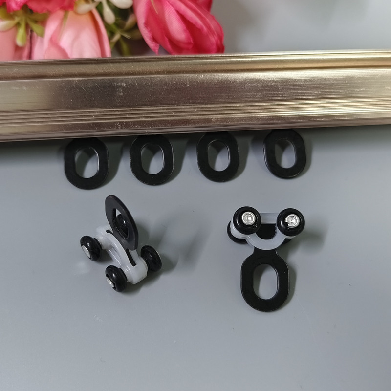 Set kotačića za vodilicu zavjesa s kukicama, četverokutna tračnica, kuglični ležajevi, metalna pločica