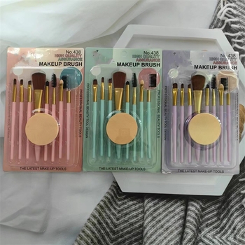 Σετ 8 πινέλων μακιγιάζ με συνθετικές τρίχες σε διαφανές blister κουτί; περιλαμβάνει πινέλα για σκιά ματιών, ρουζ και μάσκαρα; πλαστικές λαβές; φορητός σχεδιασμός