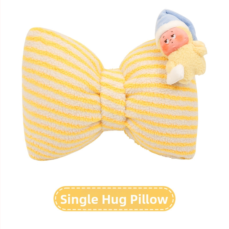 Autóülés párna csillag témájú rajzfilm dizájnnal, plüss felület, töltet szivacs, ötüléses járművekhez illeszkedik