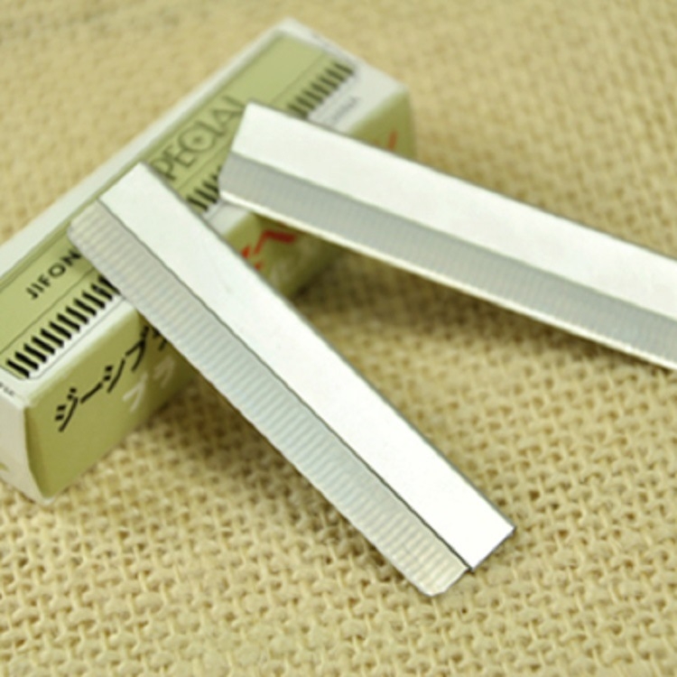 Set za obrve sa sklopivim nožem za obrve, držač noža, uključuje 10 oštrica od nehrđajućeg čelika