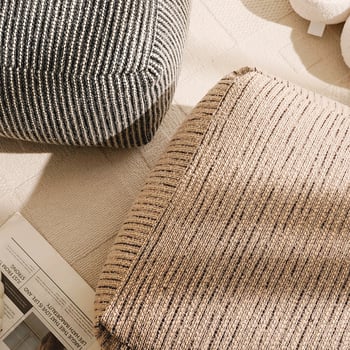 Youli – Chenille jastuk za tabure; punjenje od pjene; modern minimalistički kvadratni dizajn