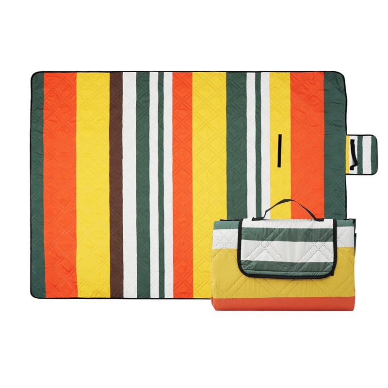 Eric kültéri kemping matrac – vastagított, nedvességálló, csúszásmentes, hajtogatható, 2–4 személyre