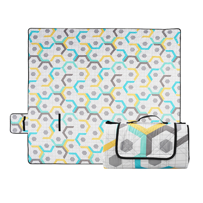 Eric kültéri kemping matrac – vastagított, nedvességálló, csúszásmentes, hajtogatható, 2–4 személyre