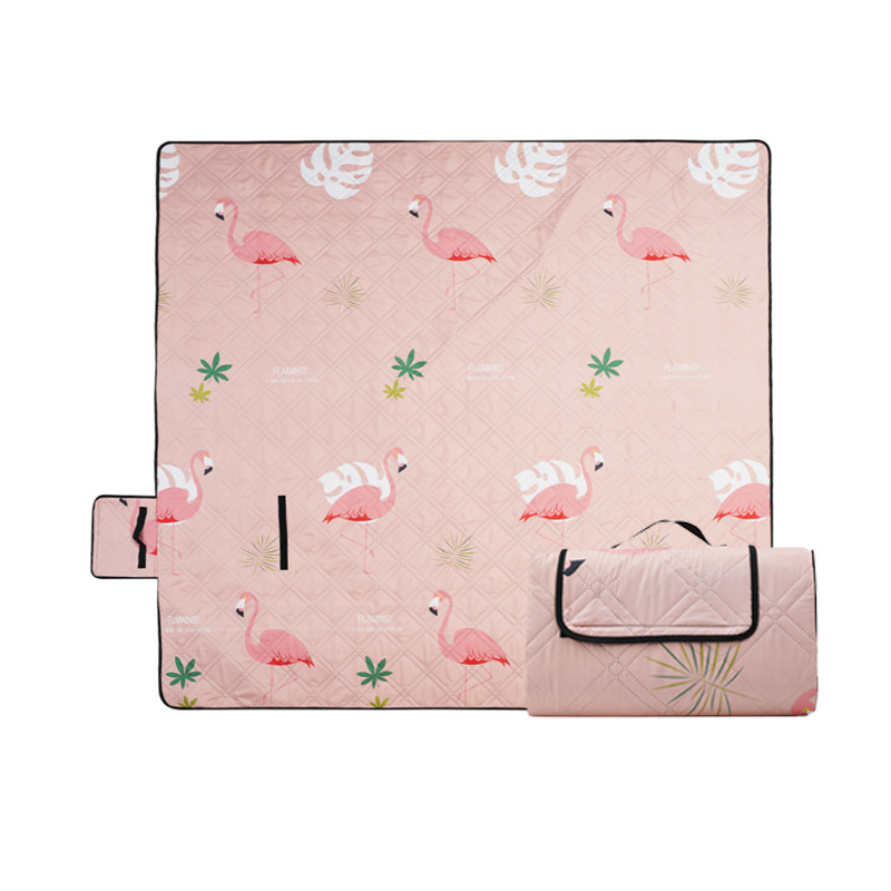 Eric kültéri kemping matrac – vastagított, nedvességálló, csúszásmentes, hajtogatható, 2–4 személyre