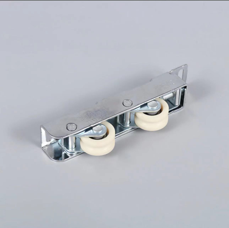 Roată cu role pentru uși și ferestre — oțel inoxidabil, diametru exterior 24 mm, ax 19 mm, rază a canelurii pentru frânghie 10 mm, sarcină maximă 50