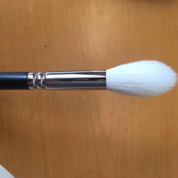 Xinrui 137S highlighter és pirosító ecset, gyapjú sörtéje, fa nyél, hordozható
