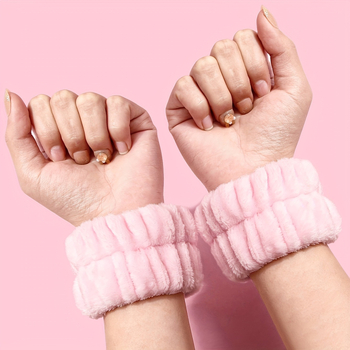 Комплект тоалетни принадлежности и грижа за лице, включва ледена формичка за лице, четка за измиване на лице, яйце за красота и аксесоари за коса