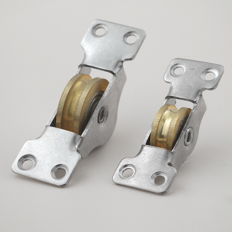 Rola/pulie pentru uși glisante cu rulmenți dubli – roată grea pentru șine; material oțel + cupru, grosime perete 2 mm, rază canelură pentru frânghie 20 mm, model 388, sarcină maximă 200 kg