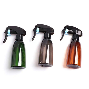 Fodrász spray palack acélgolyóval – Xingling, 1 db, fodrászszalonhoz