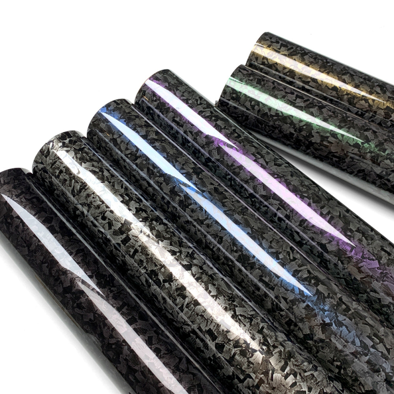 PET színváltó film autókarosszériára, szivárvány mintázattal, öntapadós, az autó elejére, motorháztetőre, csomagtartóra, tetőre, ablakokra és oldalokra