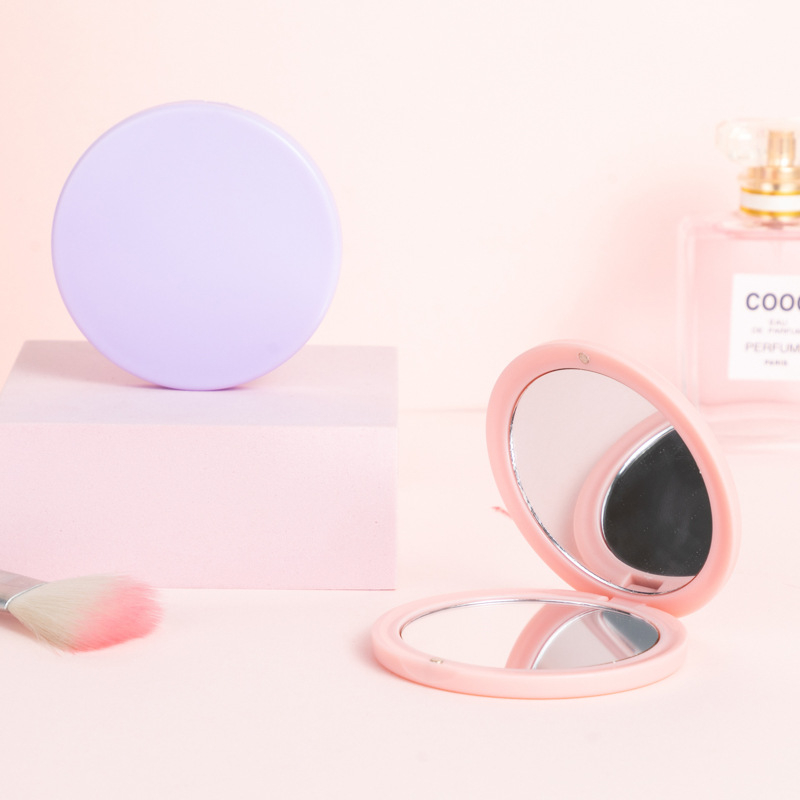 Αναδιπλούμενο στρογγυλό καθρέφτης μακιγιάζ, διπλής όψης με αλουμινένιο φακό, πλαίσιο PU/PS/PVC