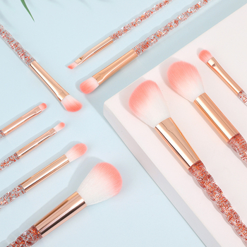 Set kozmetičkih četkica, 10 komada, vlakna od najlona, plastične drške, pakiranje u vrećici; uključuje četke za korektor, sjenilo, rumenilo, konturiranje i highlighter