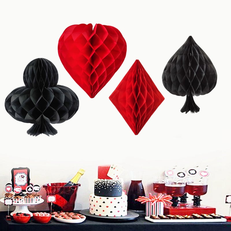 Σετ τεσσάρων διακοσμητικών από χαρτί σε σχήμα κυψέλης με θέμα πόκερ για πάρτυ τζόγου – διακόσμηση καζίνο/KTV • Μάρκα: Nicro • Υλικό: Χαρτί • Κατηγορία: Props για διαρρύθμιση χώρου • Τύπος Υλικού: Κορδέλα