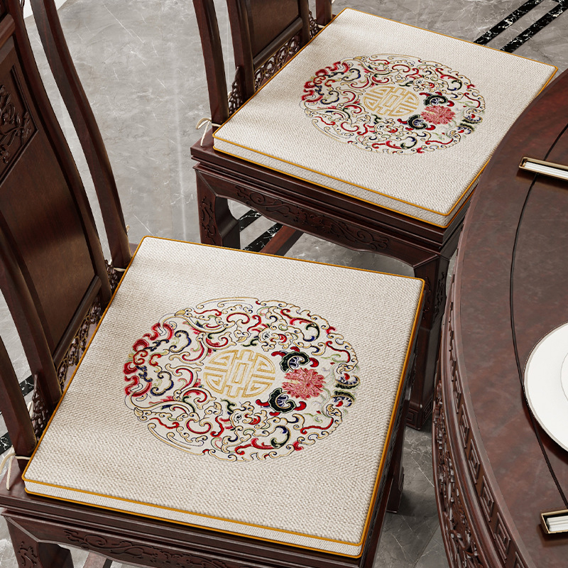 Седалкова възглавница в китайски стил — модел облаци, Doris hemp, пълнител от високо-плътна пяна