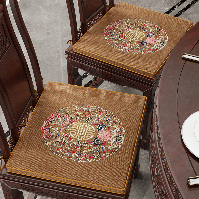 Седалкова възглавница в китайски стил — модел облаци, Doris hemp, пълнител от високо-плътна пяна