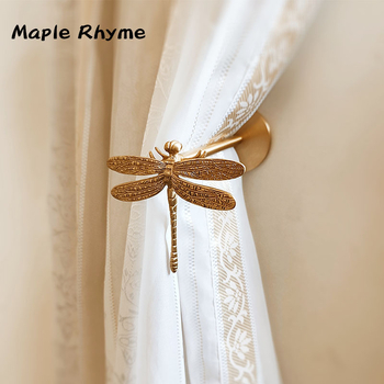 Függönykampó — Fém — Záró glazúr felülettel — Modern, letisztult stílus