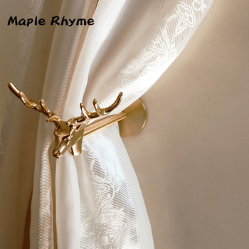 Függönykampó — Fém — Záró glazúr felülettel — Modern, letisztult stílus