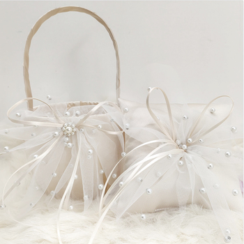 Възглавничка за пръстени с европейска дантела и перли (Марка: Rain Leaf; Опаковка: PP пакет; За сватби)