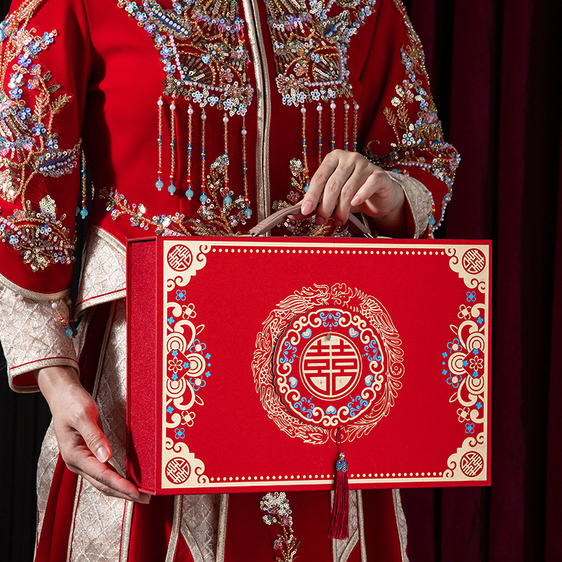 Подаръчна кутия за сватбени подаръци, хартиена, с печат 'Happy', без пробиване за монтаж, подходяща за сватби