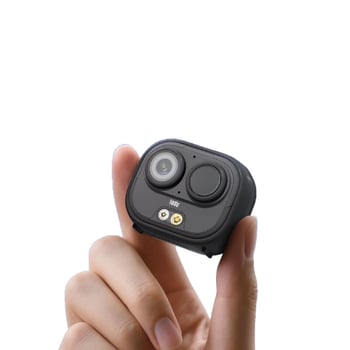 Cameră de supraveghere inteligentă cu vedere nocturnă, 1080p, exterior, rază 10–30 m, control prin aplicație