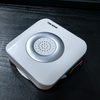 Káblový zvonček na dvere 12V, model B12, Ding-Dong zvuk, 4-žilové káblovanie, vhodné pre domové a hotelové dvere