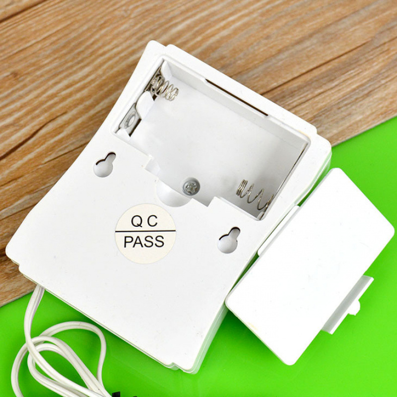 Ενσύρματο θυροτηλέφωνο Listener, μοντέλο 01, τροφοδοσία με δύο μπαταρίες AA (3V), ήχος Ding Dong, κατανάλωση 0.1W