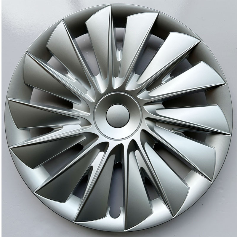 Kryt stredového kola pre Tesla Model Y — Materiál: Plast; Kompatibilné s Tesla Model Y; Značka: Tesla.