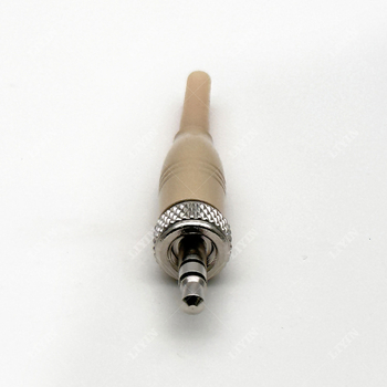 AUX conector 3,5 mm stereo pentru căști — Brand: Liyin electric; Tip conector: Audio/Vizual; Temperatură de operare: consultați serviciul pentru clienți; Certificare: Niciuna