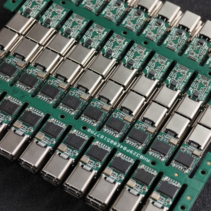 Ruiyu ALC5686 Type-C Ψηφιακός μετατροπέας ήχου με κρυσταλλικό ταλαντωτή για ακουστικά