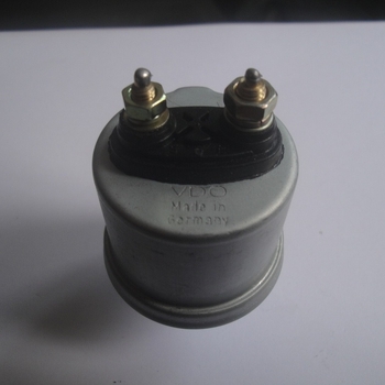 Senzor tlaka ulja za Nissan vozila – marka VDO, raspon mjerenja 0-10 kPa, točnost 0.001 kPa, primjena: tlak ulja u automobilima, dijelovi 4868672AA, 05149097AA