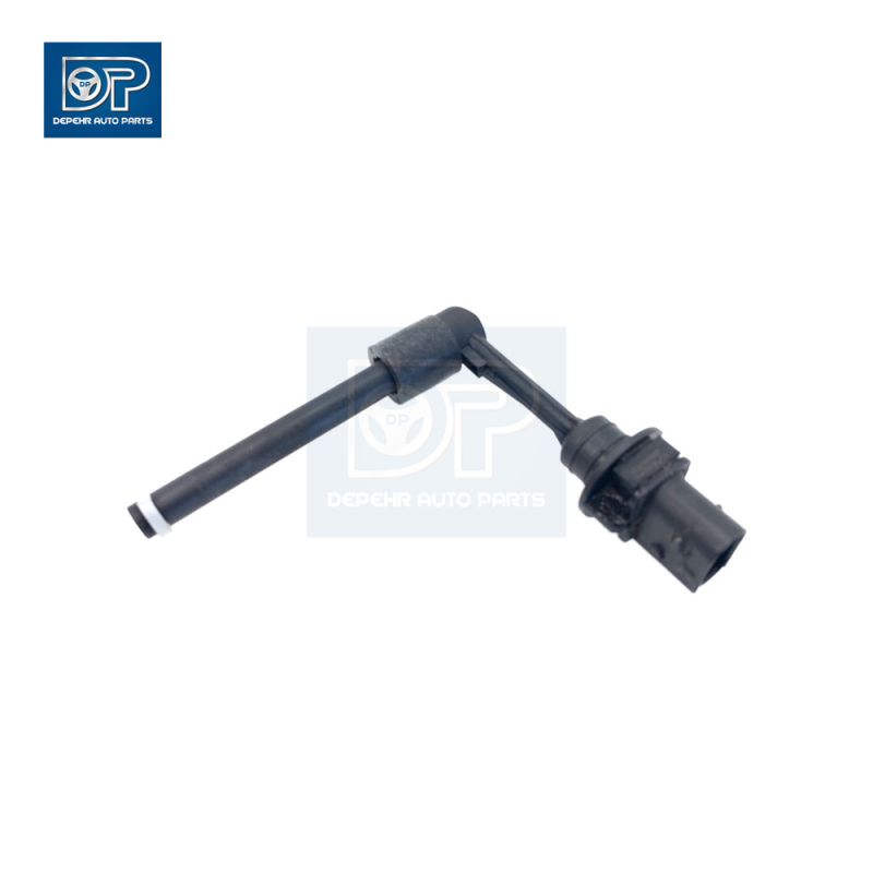 DEPEHR 84468335 Posuda za pranje automobila / raspršivač sa senzorom razine tekućine, 24V; kompatibilne pumpe: 82171135, 82292330, 84081002, 84081004; OEM brojevi: 82289560, 84468335