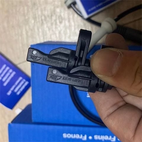 BMW 1/3/4 sorozat ABS keréksebesség szenzor kábel – előre és hátra