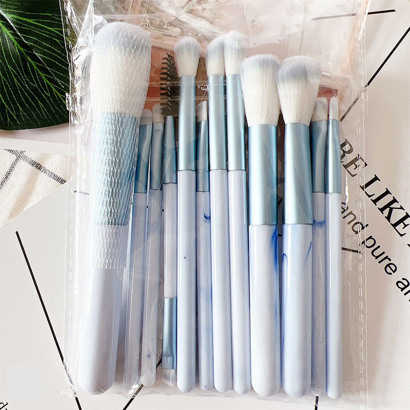 12 részes sminkecset-készlet nylon sörtéjű, műanyag fogantyúval és neszesszerrel – puhák, nem hullik a szálak, szemhéjfestékhez és laza púderhez