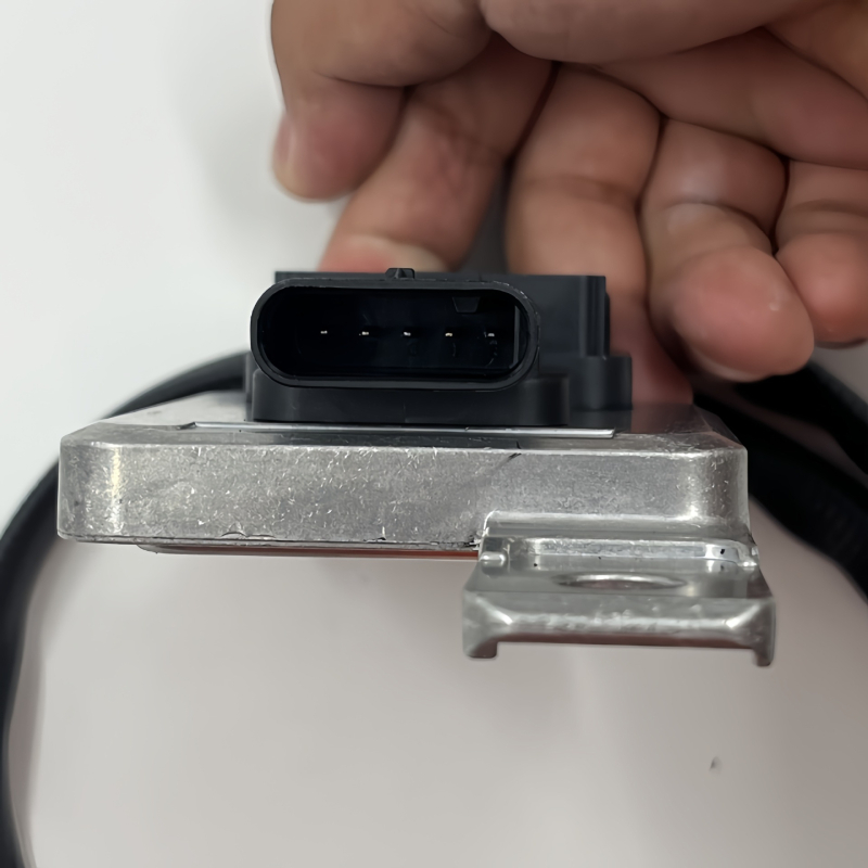 Wjkj NOx senzor 4K0907807AJ SNS0770B - Raspon temperature -40°C do 850°C, Točnost ±3°C