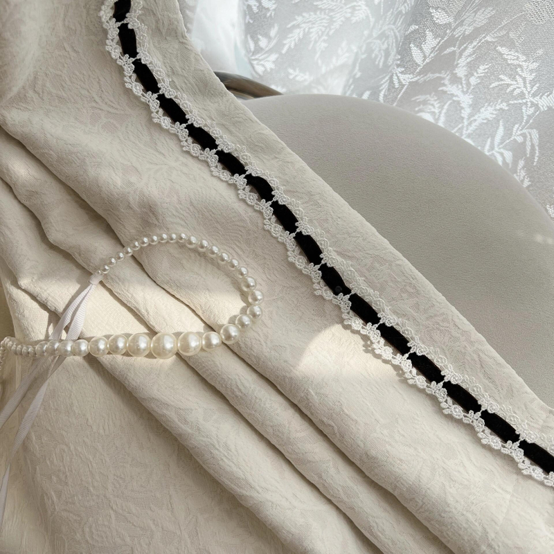 függöny Chenille anyag, Jacquard szövés, Magas árnyékolás 71–90%, Francia stílus, Minta: növények és virágok