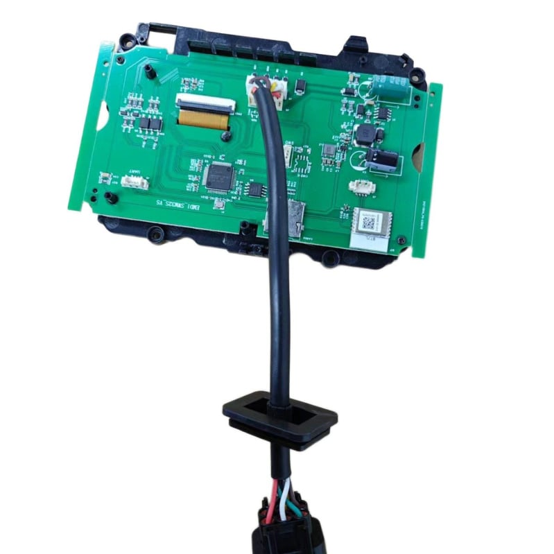 Display LCD color pentru instrumentul de pe vehicule cu două roți – Star Constellation Smart Connect; RS485/RS232, comunicare pe o singură linie; timp de răspuns 0,01 ms; pitch-ul punctelor 0,03 mm