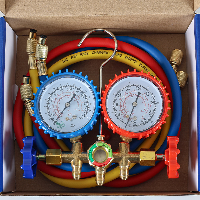 CT-536G/S dijafragmatski tlakomjer s dvostrukim ventilom za automobilsku klimu, točnost 1,2