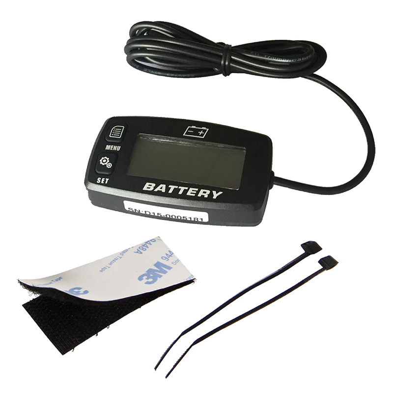 BI008 motorker voltmérő, 12-48V, univerzális több akkumulátorhoz, LCD zöld háttérvilágítással, mérési pontosság 0,01V, négyzetes ház