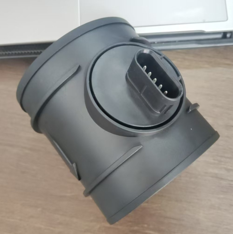 Instrument de măsură pentru mașinile GM, model 15900024; interval de măsurare 10-1000; precizie 3%; utilizare universală; procesare și personalizare: Da