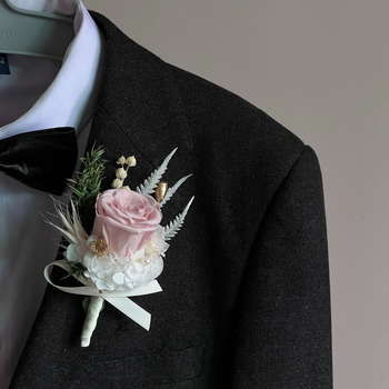 Set butoniere de nuntă și corsaj la încheietură — flori conservate, oțel inoxidabil, cutie cadou