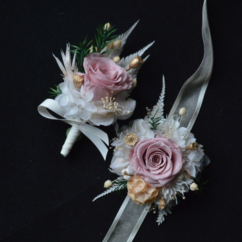 Set butoniere de nuntă și corsaj la încheietură — flori conservate, oțel inoxidabil, cutie cadou