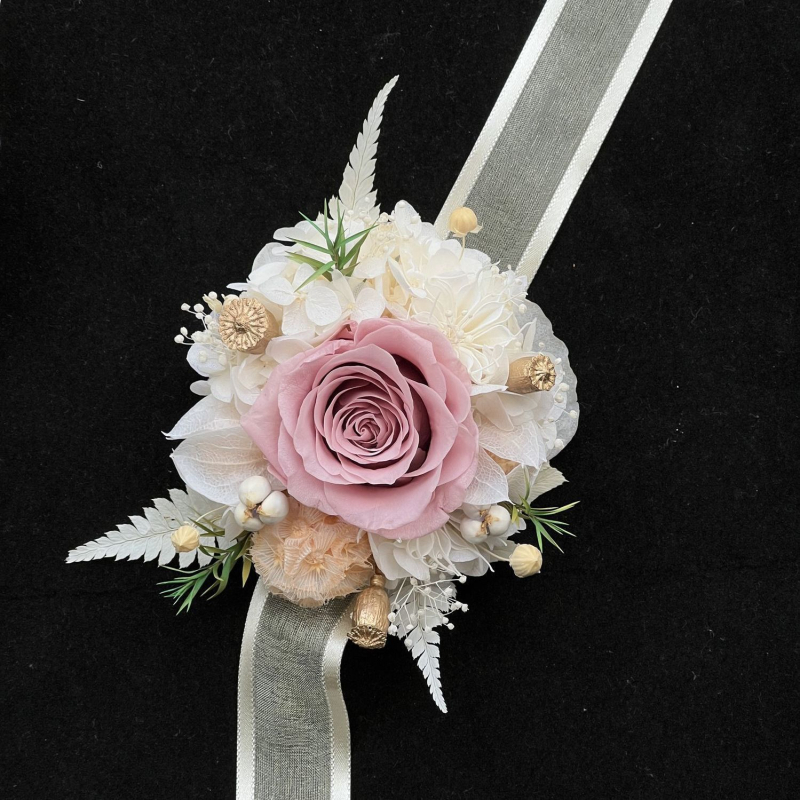 Set butoniere de nuntă și corsaj la încheietură — flori conservate, oțel inoxidabil, cutie cadou