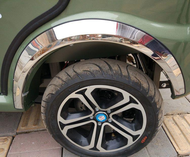 Bandă decorativă pentru marginea butucului roții pentru motocicletă cu trei roți