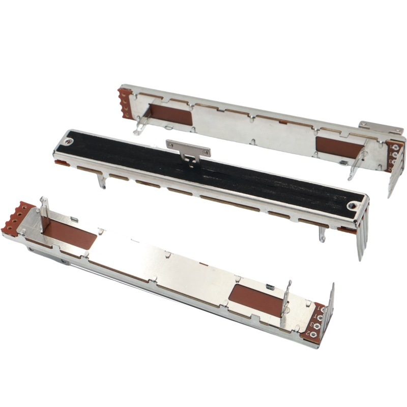 Potentiometru fader pentru mixerul Allen Hessey QU32/GLD80, 128 mm, 10 kΩ, 4 pini, fără motor