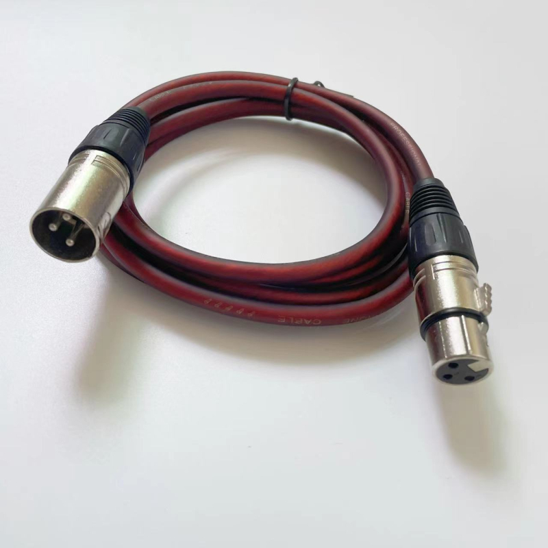 XLR kabel za mikrofon, muški na ženski, balansirani, za spoj s mikserom; Brend: Drugo; Certifikacija proizvoda: Vlastiti tvornički nadzor; Primjena: Audio i video